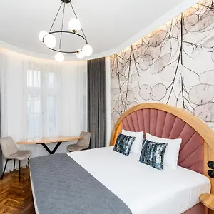 Aparthotel Wawel - Old Town